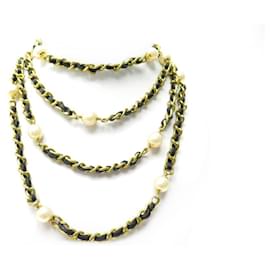 Chanel-VINTAGE CHANEL NECKLACE 1993 NECKLACE INTERLACED CHAIN NECKLACE LEATHER PEARLS GOLD-Golden