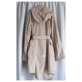 Burberry-BURBERRY Beigefarbener Trenchcoat mit abnehmbarer Kapuze 14 AN B.E-Beige