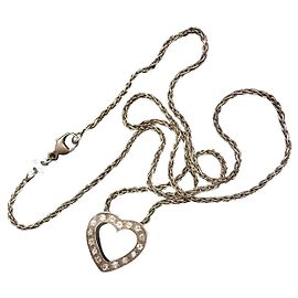 Colar Chopard Happy Hearts em ouro branco e diamantes Prata