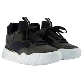 Alexander Mcqueen-Court Sneakers in White/Black Leather-Multiple colors