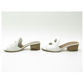 Hermès-HERMES MONA ANCHOR CHAIN SHOES 36.5 WHITE LEATHER SANDALS SHOES-White