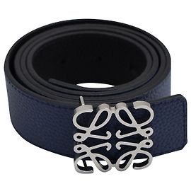 Cinto Loewe Anagram em couro de novilho granulado macio azul marinho Azul marinho