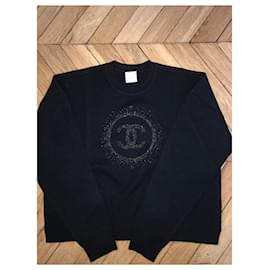 Chanel-Knitwear-Black,Golden