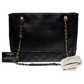 Bolsa Chanel Shopping Cabas em couro de cordeiro parcialmente acolchoado preto Preto