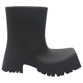 Balenciaga Trooper Rubber Boots in Black Rubber Black