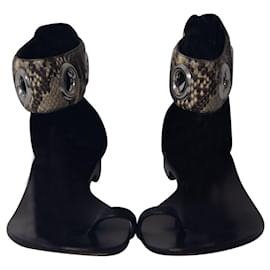 Giuseppe Zanotti-Giuseppe Zanotti Snakeskin Print Ankle Strap Flat Sandals in Black Leather-Multiple colors