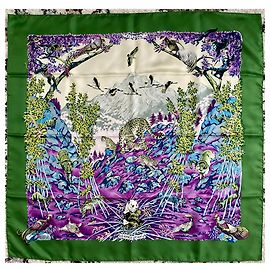 Sublime square Hermès "Sichuan" Green Purple
