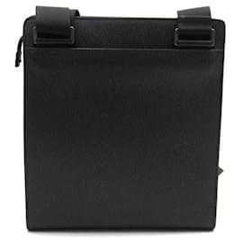 Salvatore Ferragamo-Leather Messenger Bag-Black