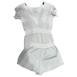Conjunto Chanel de Top e Shorts de Algodão Branco Cinza Branco Cinza