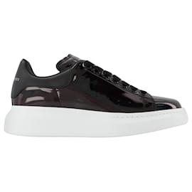 Alexander Mcqueen-Oversized Sneakers - Alexander Mcqueen - Black/White - Leather-Multiple colors