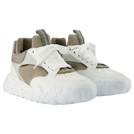 Alexander Mcqueen-Court Sneakers - Alexander Mcqueen - Khaki/White - Leather-Multiple colors