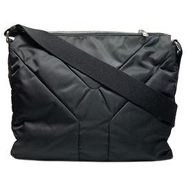 yves saint laurent Borsa a tracolla trapuntata in nylon nera Nero