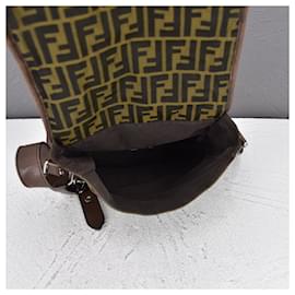 Fendi-FF Motif Canvas Messenger Bag-Green