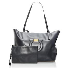Salvatore Ferragamo-Gancini Leather Tote Bag-Black