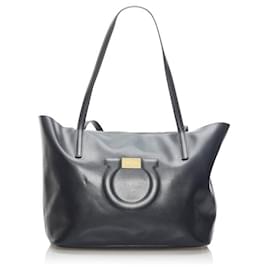 Salvatore Ferragamo-Gancini Leather Tote Bag-Black