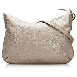 Fendi-Sac à bandoulière en cuir Selleria-Gris
