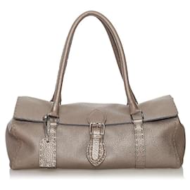 Fendi-Sac à main en cuir Selleria 8BR442-Doré