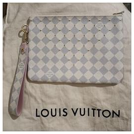 Louis Vuitton-Pochette da città bianca Louis Vuitton-Bianco sporco