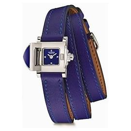 Hermès-HERMÈS: Uhr „MÉDOR ROCK“ Armband mit dreifacher Drehung-Marineblau