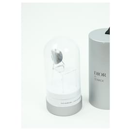 Dior-Chaise Miss Dior by Starck-Silvery