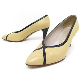BOMBAS VINTAGE CHANEL 37 SAPATO DE SALTO DE COURO DE DOIS TONS Outro