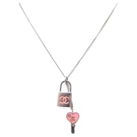 Chanel-CHANEL PADLOCK AND KEY PENDANT NECKLACE 2007 SILVER METAL PADLOCK NECKLACE-Silvery
