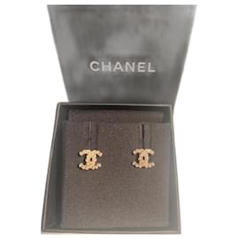 Chanel-Boucles d’oreilles collection permanente-Doré