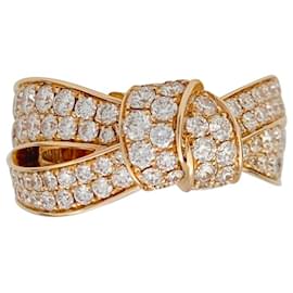 Chaumet-Chaumet ring, "Seduction Links", pink gold and diamonds.-Other