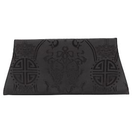 Shanghai Tang Clutch de seda grabada con forro verde lima Negro