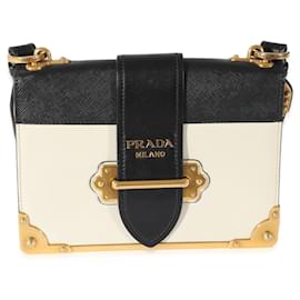 prada cahier weiß