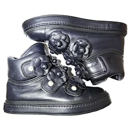 Chanel-High Top Leather Sneakers Camellia and Pearl Buttons-Navy blue