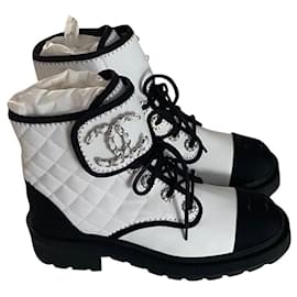 Chanel Lacets Blanc