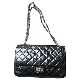 Sac à main Chanel 2.55 Jumbo en cuir noir Noir