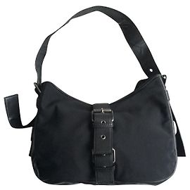 Yves Saint Laurent Black Leather Handbag Black