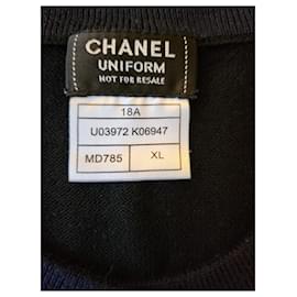 Chanel-Gilet Chanel d'uniforme-Noir,Bleu Marine