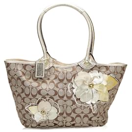 Coach-Coach Bleecker Signature Floral Tote Bag Canvas Tote Bag 16276 in Excellent condition-Beige