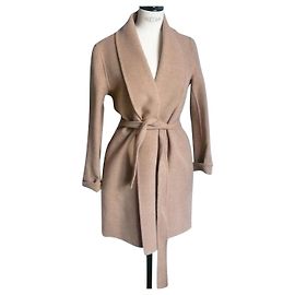 MASSIMO DUTTI Short coat in gold wool cloth Very good condition.l Beige