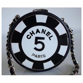 Chanel-Chanel micro clutch 2023-Black,White
