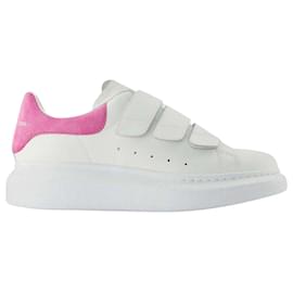 Alexander Mcqueen-Oversized Sneakers - Alexander Mcqueen - Black/White - Leather-Multiple colors