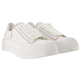 Alexander Mcqueen-Oversized Sneakers - Alexander Mcqueen - Black/White - Leather-Multiple colors