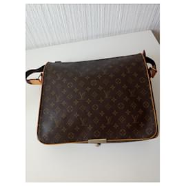 Louis Vuitton-Louis Vuitton handbag in Monogram canvas and leather-Dark brown