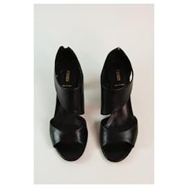 Fendi-Fendi sandals 38-Black
