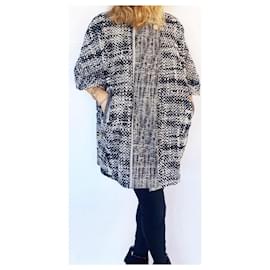 Chanel-Chanel Black and White Terry Cotton Cape Jacket  FR 34/36-Black,White