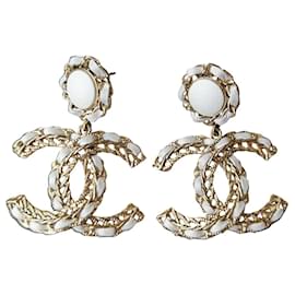 Chanel-CC B22S logo XL white leather drop earrings box tag-Golden