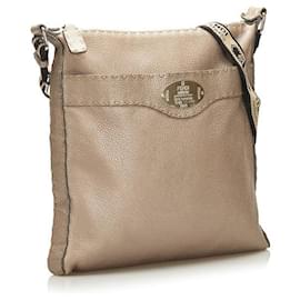Fendi-Sac messager zippé Fendi Selleria-Argenté