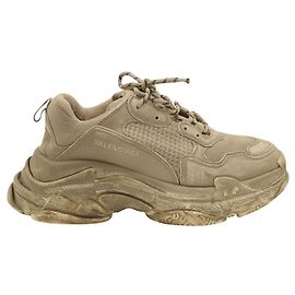 Balenciaga Faded Triple S Sneakers in Light Beige Polyurethane_test Beige