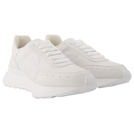 Alexander Mcqueen-Runner Sneakers in Black Leather-Black