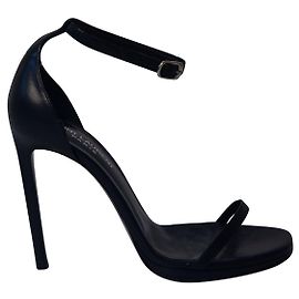 Saint Laurent Jane Ankle Strap Sandalen aus schwarzem Leder Schwarz