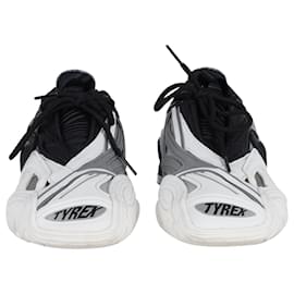 Balenciaga-Balenciaga Tyrex Sneakers in Black/White Polyester-Black