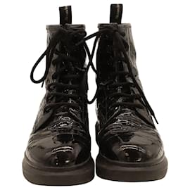 Alexander Mcqueen-Alexander Mcqueen Chunky Sole Croc-Effect Ankle Boots In Black Patent Leather-Black